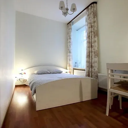 Teatro Home Apartment